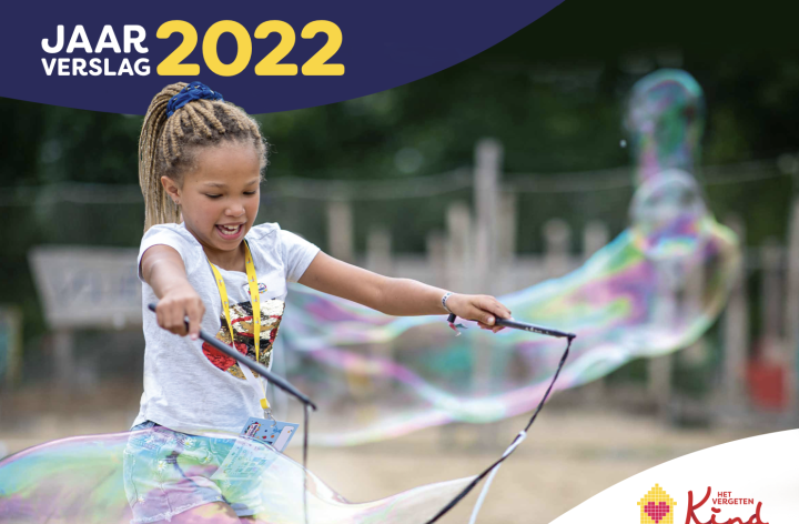 Onze impact in 2022: kinderen gezien, verandering gesteund. Lees er alles over in ons jaarverslag 2022!